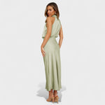 Alba™ | Vestido Satin Elegance - | Benedita Lisboa