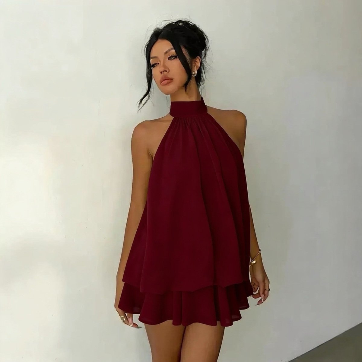 Alice™ | Vestido Mini Halter Solto e Elegante - | Benedita Lisboa