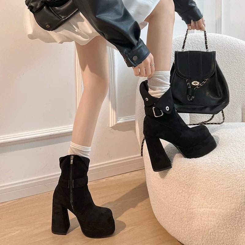 Amalia™ | Botas de estilo urbano com personalidade e confiança - | Benedita Lisboa