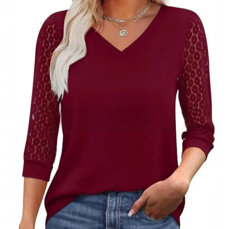 Amélia™ | Blusa com Mangas em Renda e Decote em V Elegante - | Benedita Lisboa