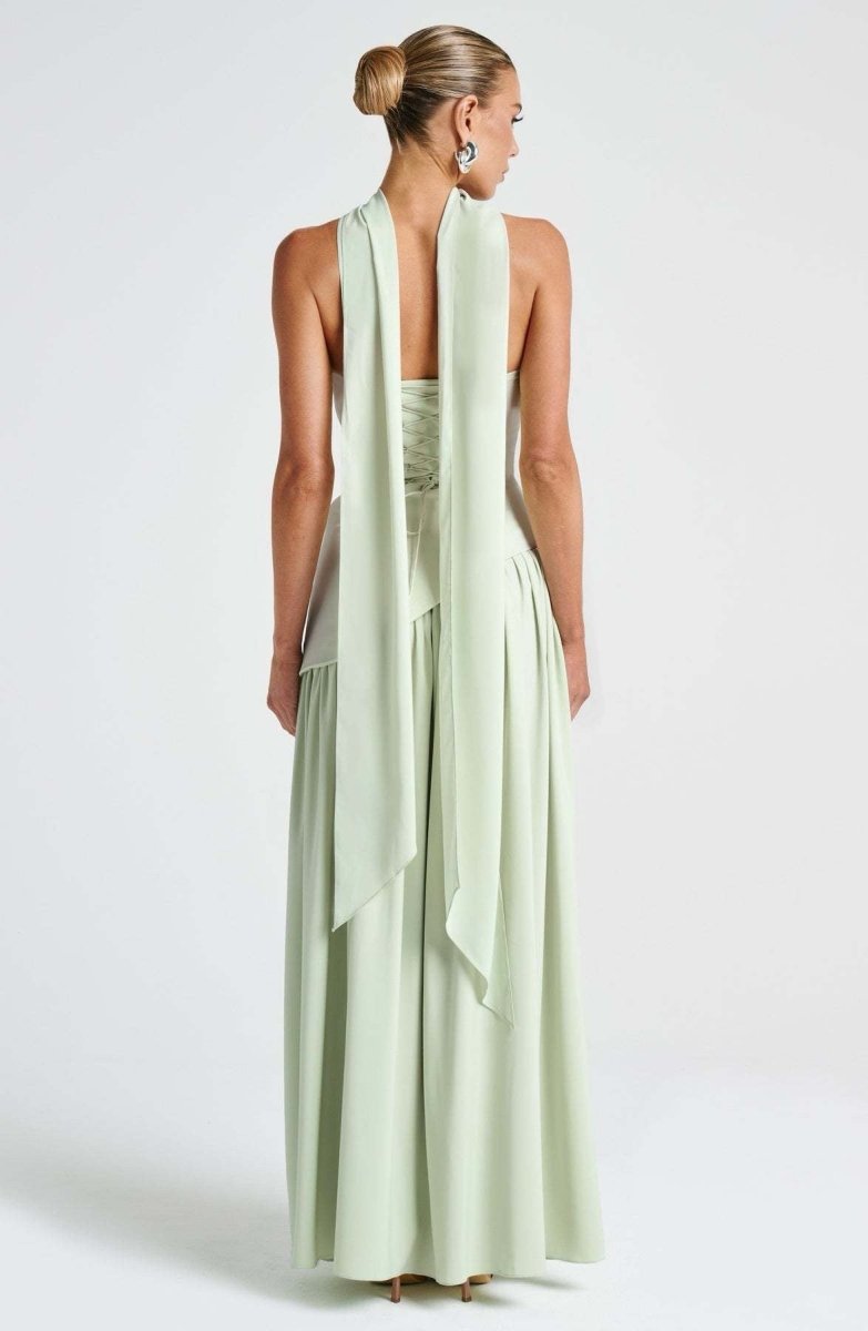 Beatriz™ | Vestido Longo com Corte Sofisticado - | Benedita Lisboa