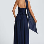 Beatriz™ | Vestido Longo com Corte Sofisticado - | Benedita Lisboa