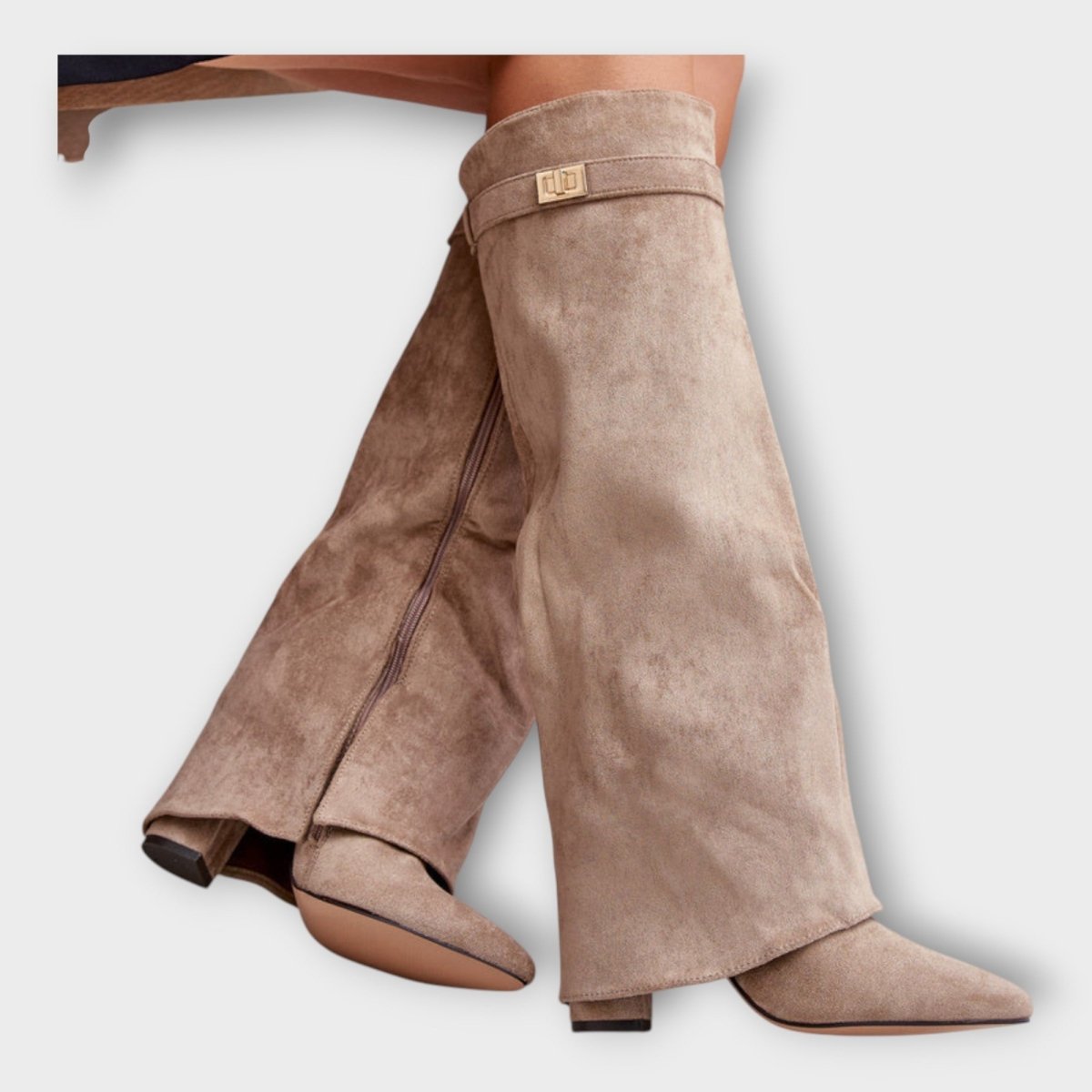 Botas Altas com Design Elegante - | Benedita Lisboa