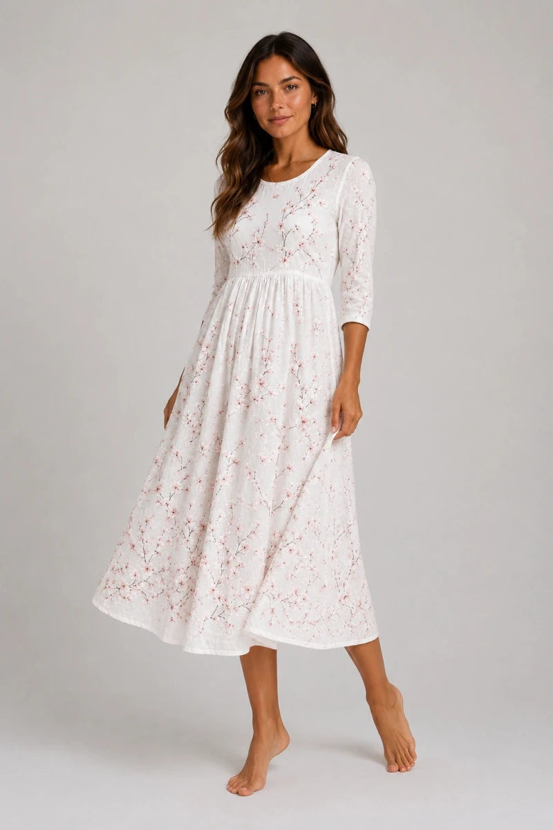 Camila™ | Vestido Bordado Flor de Cerejeira - | Benedita Lisboa