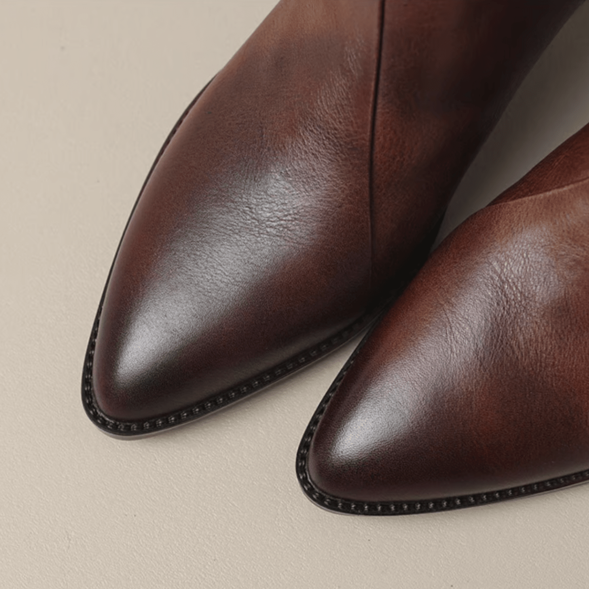 Camille™ | Botins de Luxo com Salto Baixo - | Benedita Lisboa