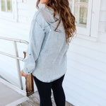 Camisa de Denim com Capuz Hadlee - Tops | Benedita Lisboa