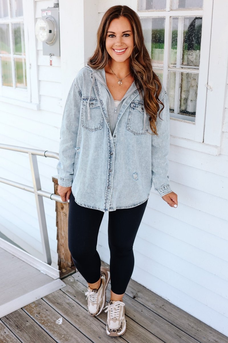 Camisa de Denim com Capuz Hadlee - Tops | Benedita Lisboa