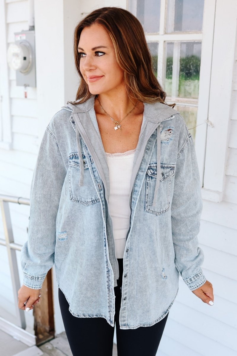 Camisa de Denim com Capuz Hadlee - Tops | Benedita Lisboa
