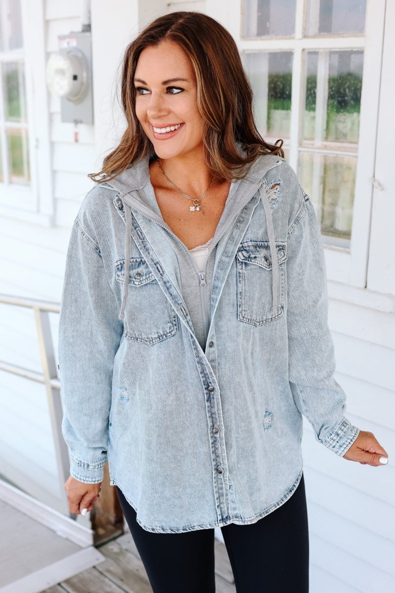 Camisa de Denim com Capuz Hadlee - Tops | Benedita Lisboa