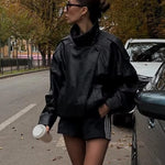 CARLA™ | Casaco de Pele Assimétrico Feminino - Casaco de Pele | Benedita Lisboa