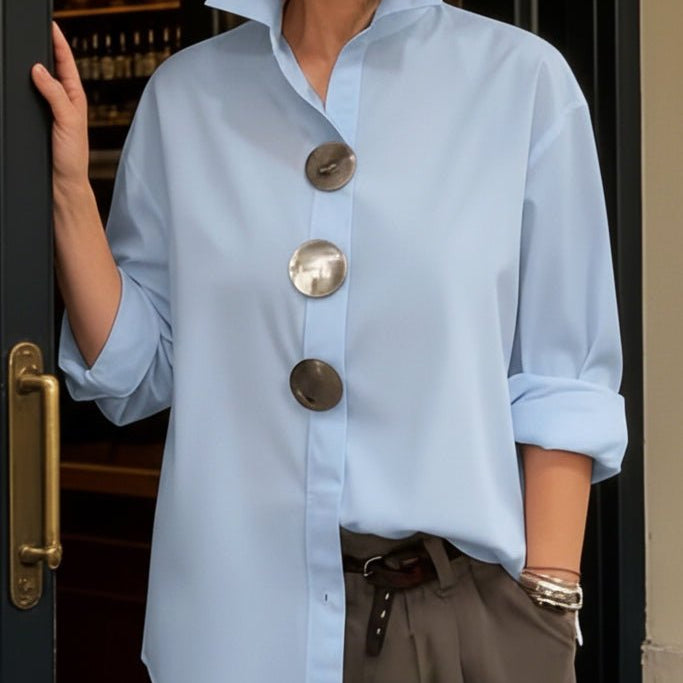 Carmo™ | Blusa de Gola Alta com Botões - TOP | Benedita Lisboa