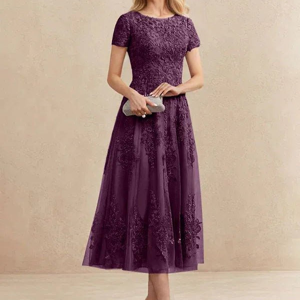 Constança™ | Vestido Midi de Renda Super Elegante - Mother of the Bride Dresses | Benedita Lisboa