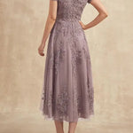 Constança™ | Vestido Midi de Renda Super Elegante - Mother of the Bride Dresses | Benedita Lisboa