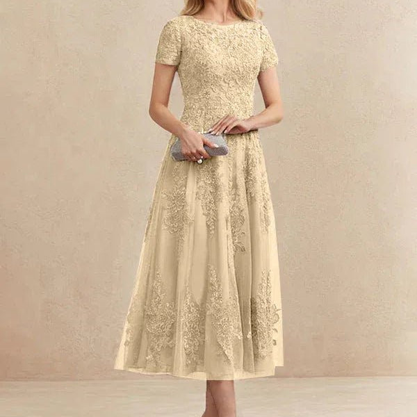 Constança™ | Vestido Midi de Renda Super Elegante - Mother of the Bride Dresses | Benedita Lisboa