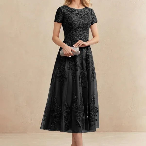 Constança™ | Vestido Midi de Renda Super Elegante - Mother of the Bride Dresses | Benedita Lisboa