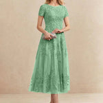 Constança™ | Vestido Midi de Renda Super Elegante - Mother of the Bride Dresses | Benedita Lisboa