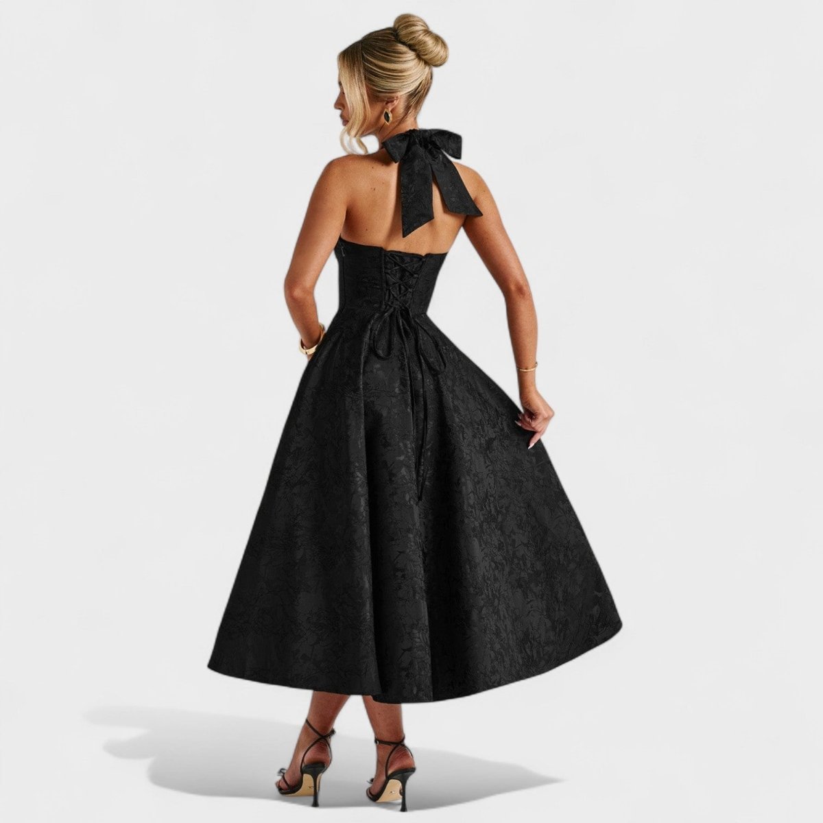Effie™ | Vestido midi texturado com decote V - | Benedita Lisboa