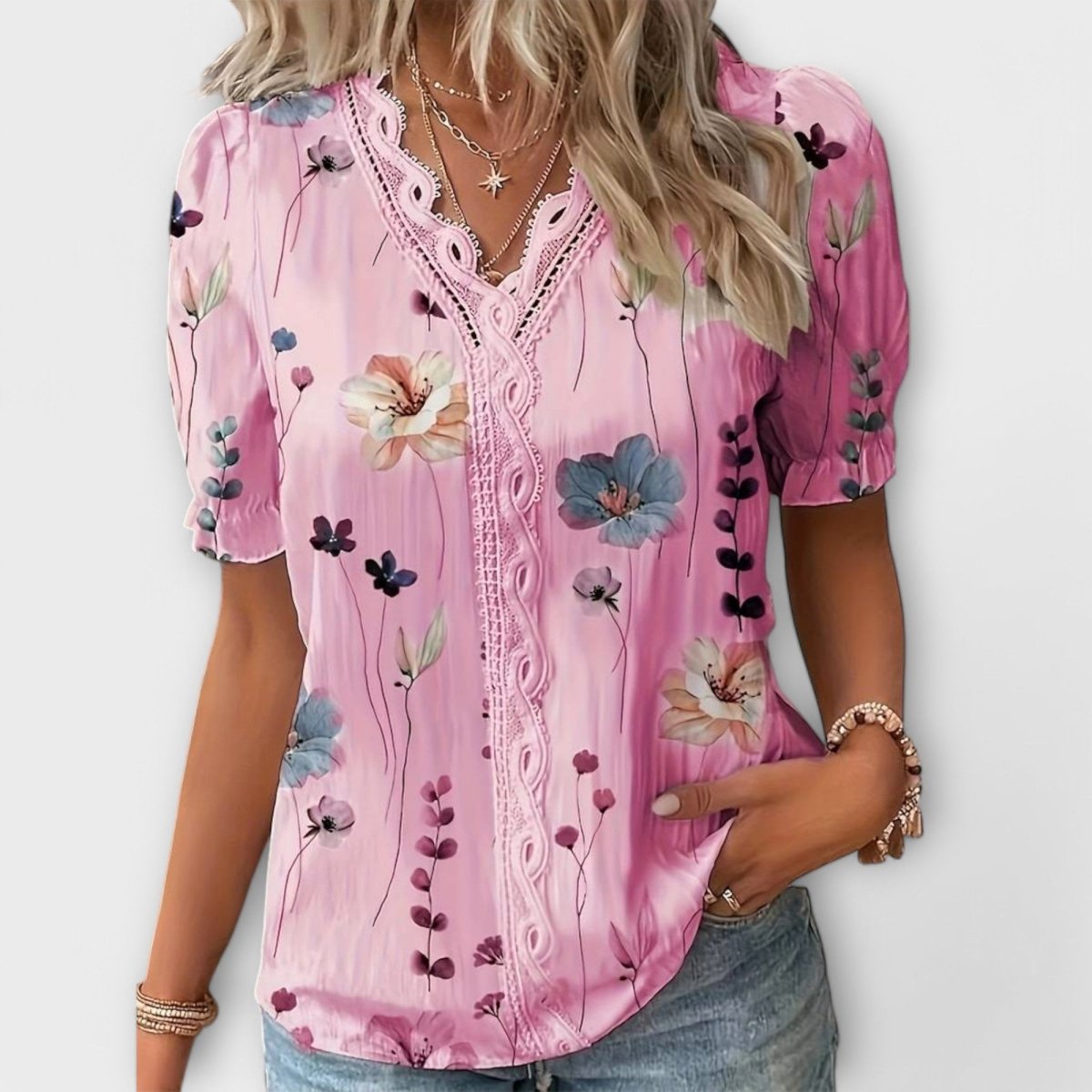 Emily™ | Blusa com decote em V - | Benedita Lisboa