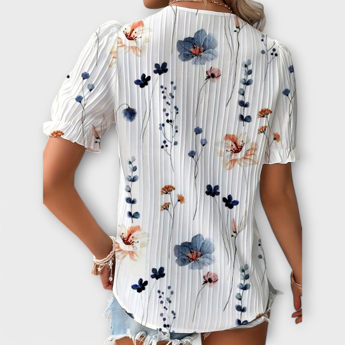 Emily™ | Blusa com decote em V - | Benedita Lisboa