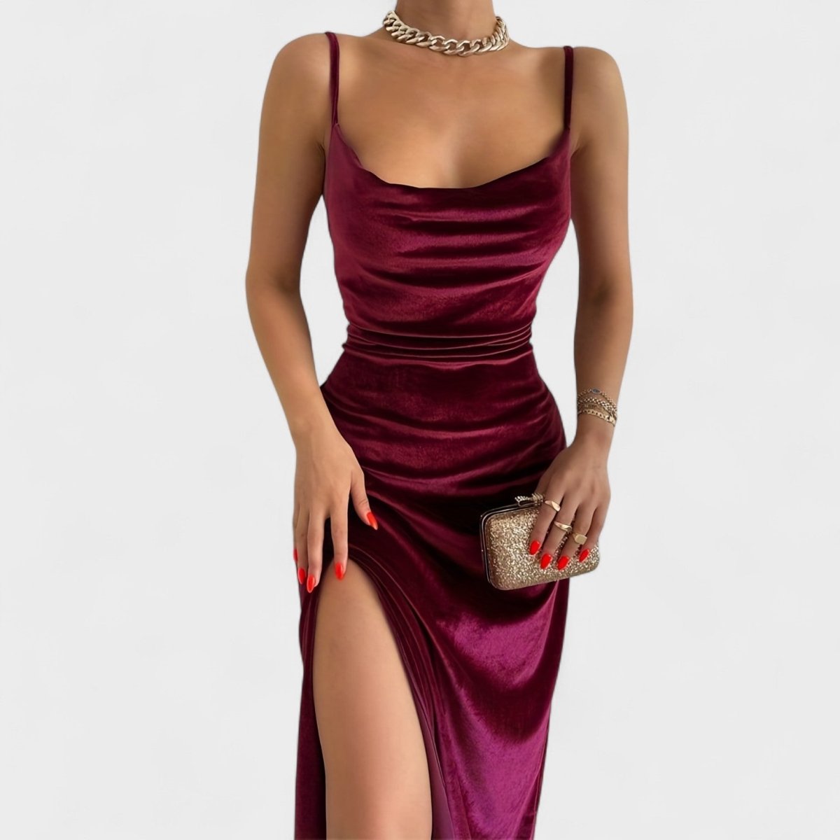Gabriela™ | Vestido de veludo com fenda lateral - | Benedita Lisboa