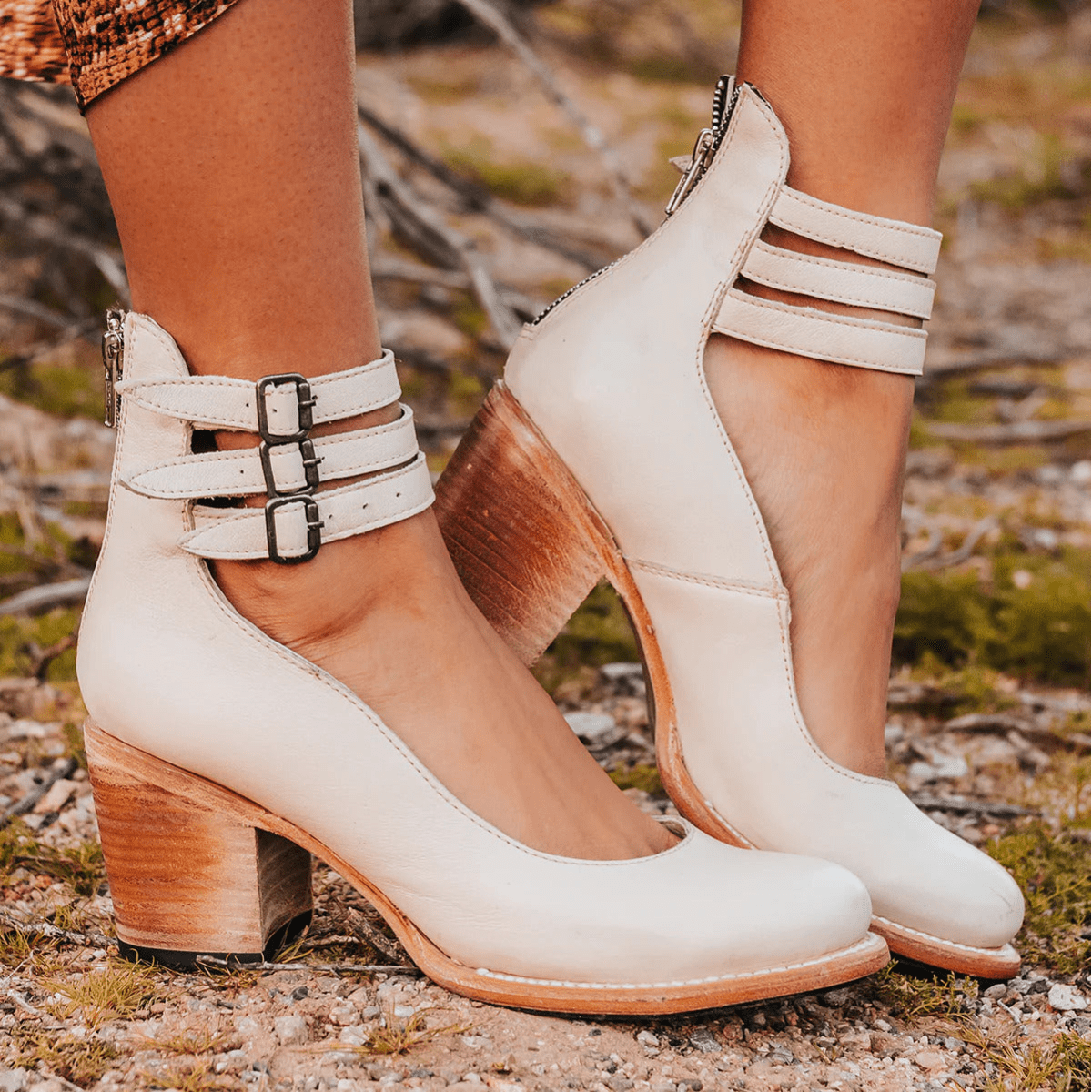 Ginevra™ | Sapatos de salto alto com tiras múltiplas e sola grossa - | Benedita Lisboa