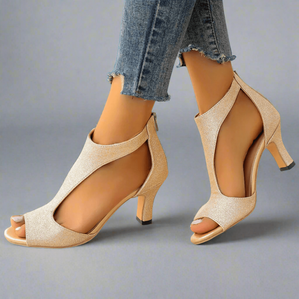 Heidrun™ | Sandálias elegantes e confortáveis com salto - | Benedita Lisboa