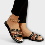 Jenevra™ | Sandálias com tiras cruzadas de leopardo - | Benedita Lisboa