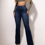 JOANA™ | Jeans de cintura alta com corte flare - Hosen | Benedita Lisboa