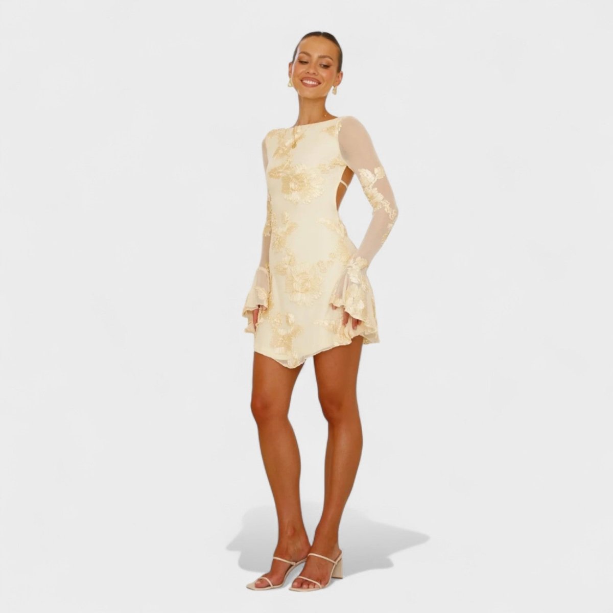Julia™ | Vestido com encanto floral - | Benedita Lisboa