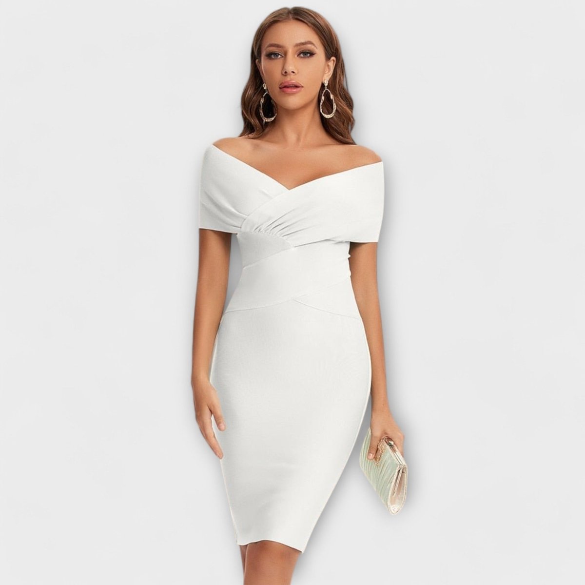 Lara™ | Mini vestido elegante com decote em V - | Benedita Lisboa