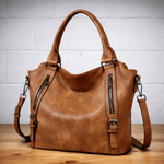 Laura™ | A Bolsa Que Escolhes Todos Os Dias - Women's Bag | Benedita Lisboa