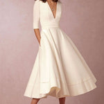 Laura™ | Vestido Midi Feminino Com Corte Em A, Decote Em V - | Benedita Lisboa