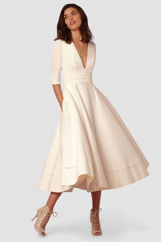 Laura™ | Vestido Midi Feminino Com Corte Em A, Decote Em V - | Benedita Lisboa