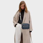 Lia™ | Bolsa de ombro refinada - | Benedita Lisboa