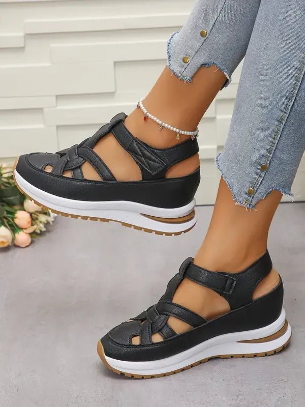 Lídia™ | Sandálias Ortopédicas Max Comfort com Atacadores de Velcro - | Benedita Lisboa