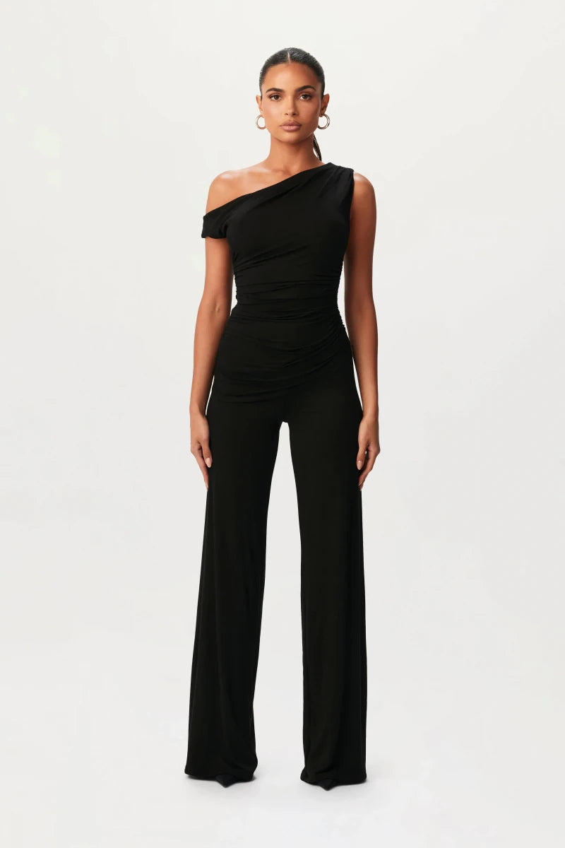 LÚCIA™ | Conjunto Elegante com Corte Assimétrico - | Benedita Lisboa