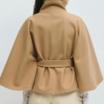 Lusana™ | Casaco elegante com cinto - | Benedita Lisboa