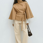 Lusana™ | Casaco elegante com cinto - | Benedita Lisboa