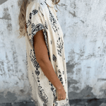 Manuela™ | Vestido com Bolso, Leve e Confortável, Ideal para Dias Quentes e de Praia - | Benedita Lisboa