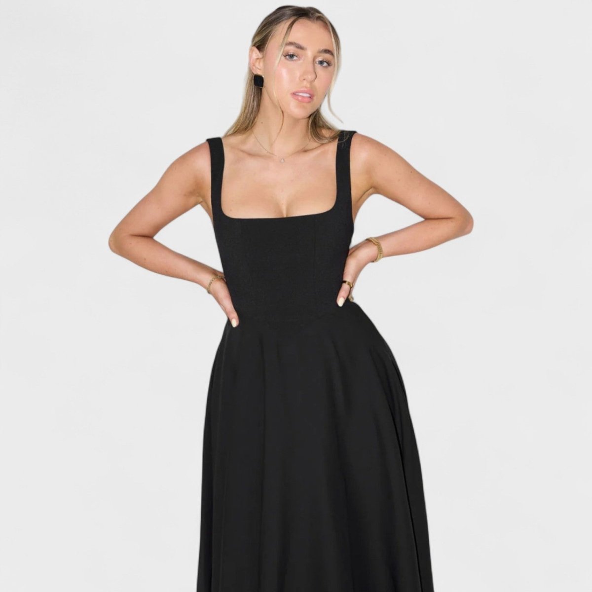 Maribel™ | Vestido Midi com decote quadrado - | Benedita Lisboa