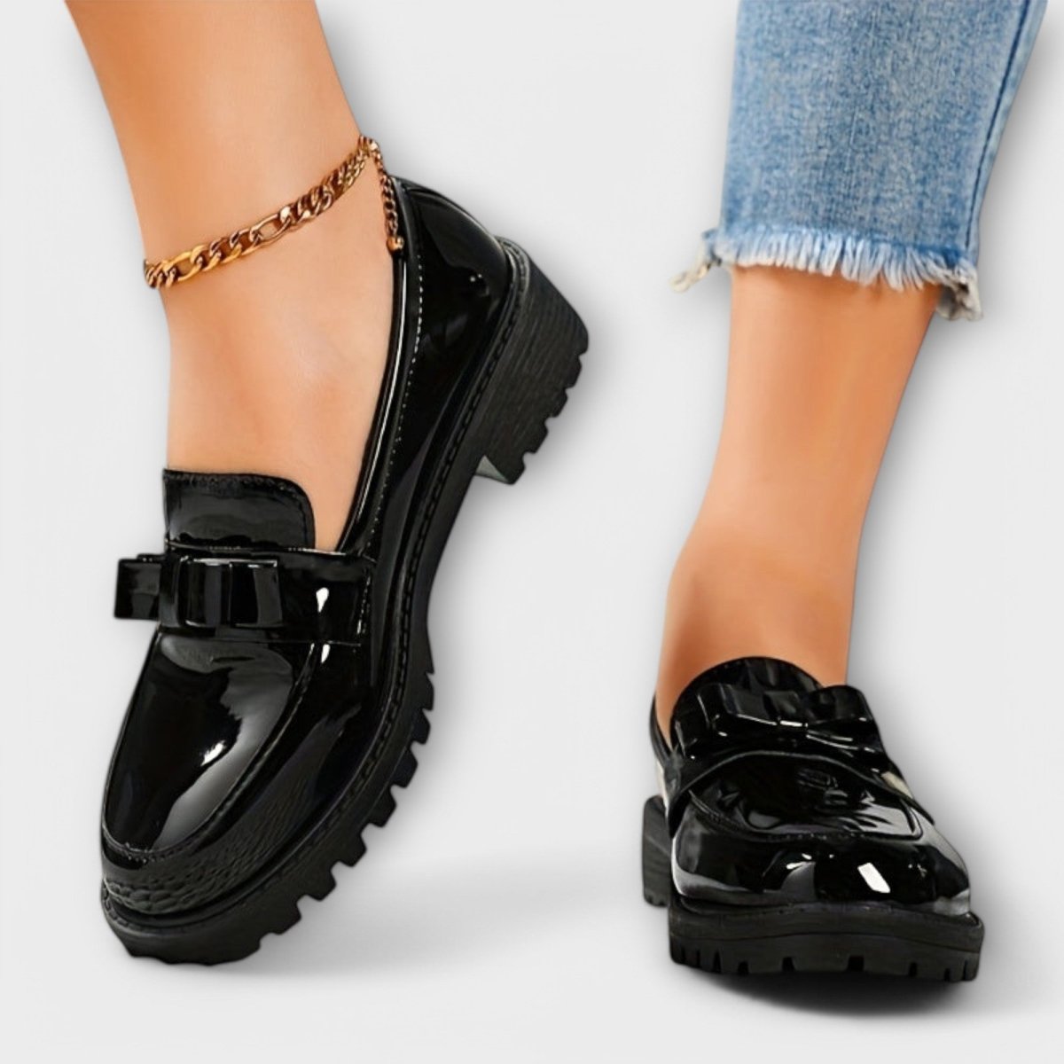 Mocassins Femininos Pretos em Verniz com Laço - | Benedita Lisboa