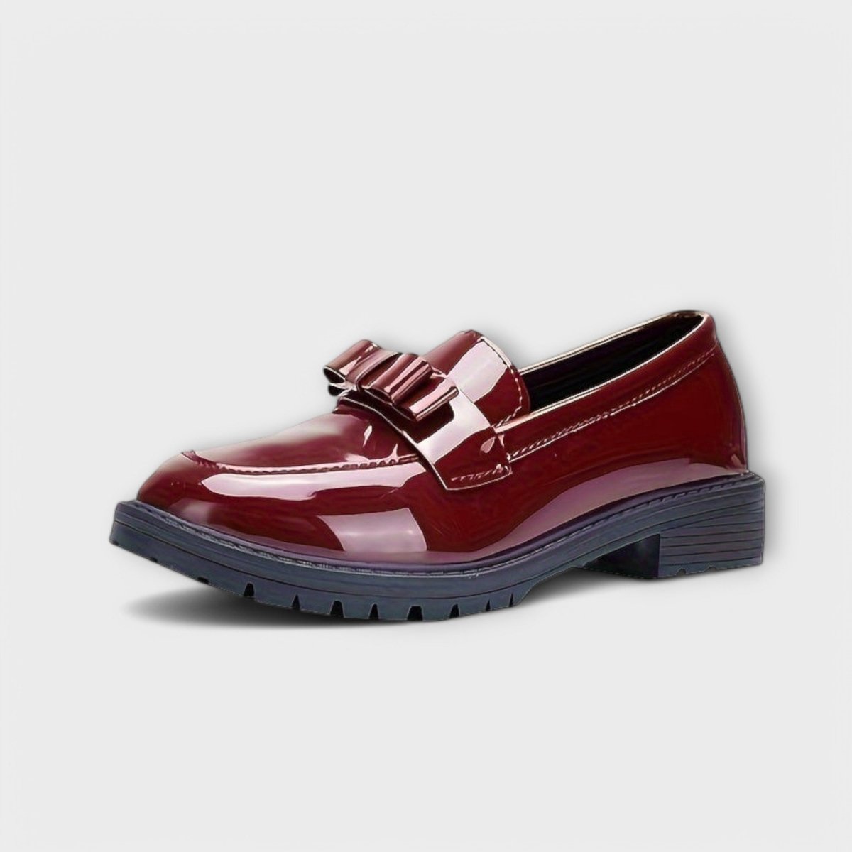Mocassins Femininos Pretos em Verniz com Laço - | Benedita Lisboa