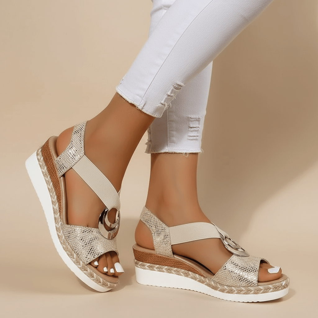 Myla – Sandálias Elegantes com Plataforma - Sandals Sale | Benedita Lisboa