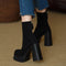 Olga™ | Botas com estilo moderno com o conforto da camurça - | Benedita Lisboa