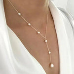 Remédios - Colar Vintage Elegante com Pingente e Pérolas - Necklace | Benedita Lisboa
