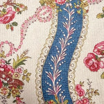 Rosalind™ | Casaco de Malha com Rosas Trepadeiras e Fitas - | Benedita Lisboa