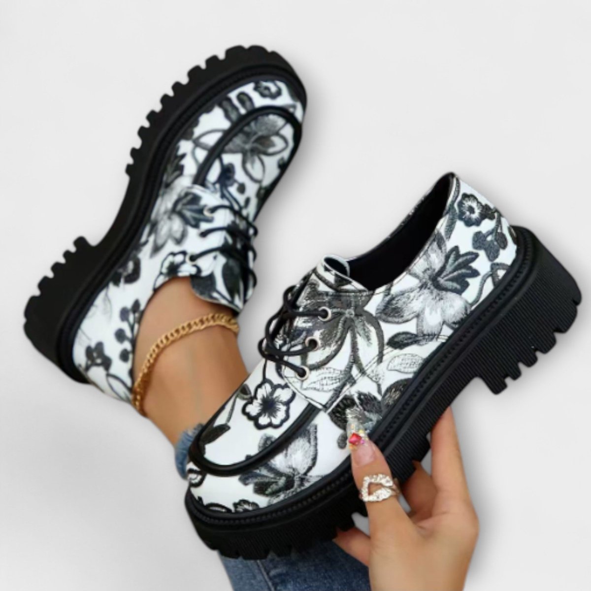 Sandra™ | Mocassins Clássicos Retro com Estilo - | Benedita Lisboa