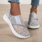 Sapatilhas Slip-On Cortadas e Respiráveis - | Benedita Lisboa