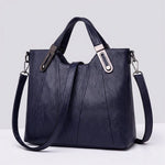 Siena™ | Bolsa de Mão em Couro, Super Elegante e Espaçosa - | Benedita Lisboa