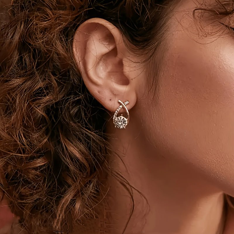 Soledad - Brincos com Cruz Dourada e Zircón - Earrings | Benedita Lisboa